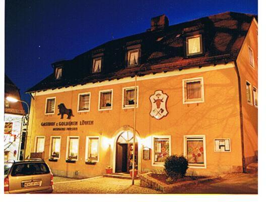 מוסבאך Landgasthof Zum Goldenen Loewen מראה חיצוני תמונה